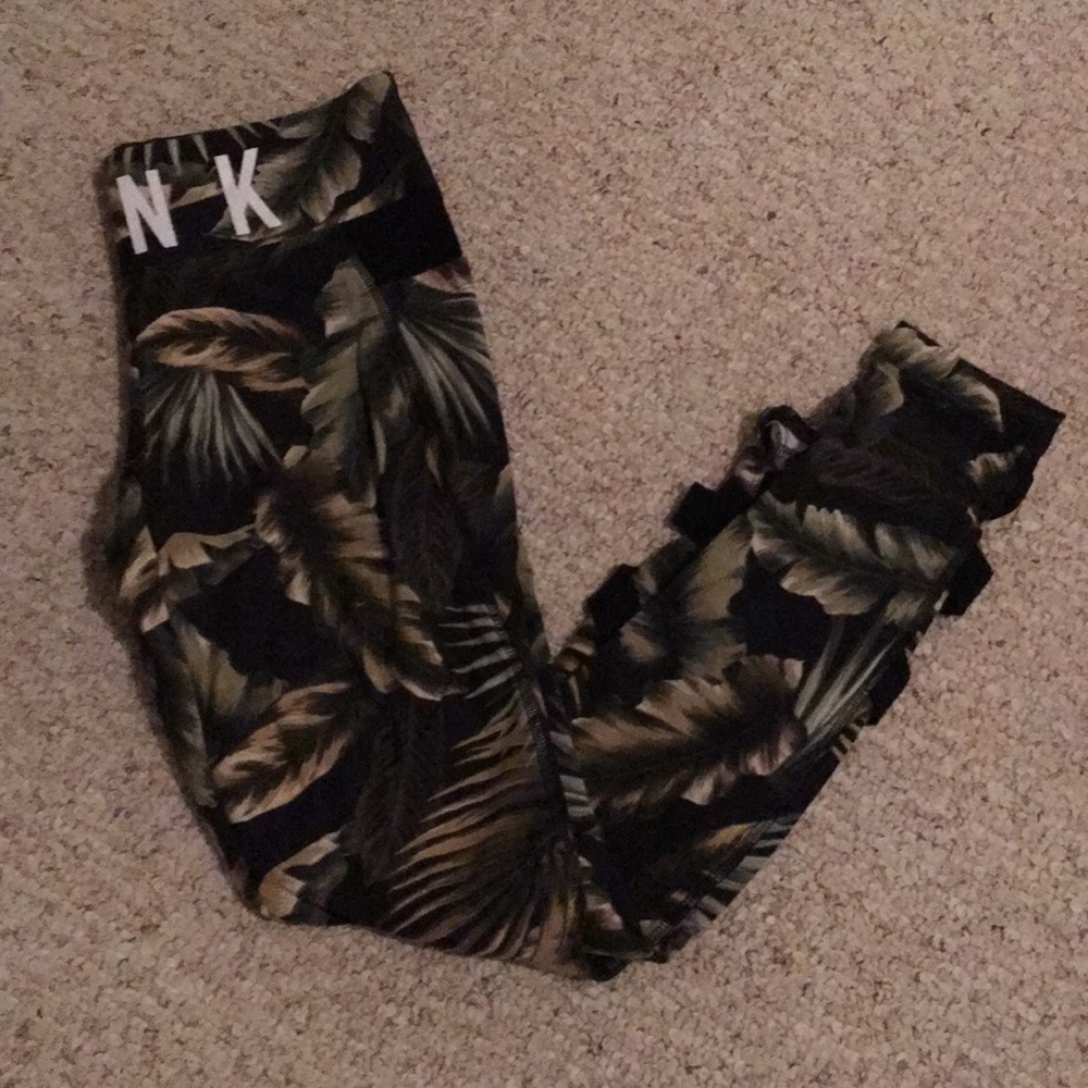 PINK Floral Print Leggings